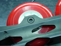 The steel axles are very shallow for the hex key